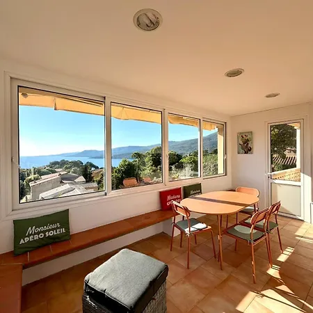Maison Elegante A Avec Vue Villa