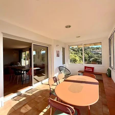 Maison Elegante A Avec Vue Villa